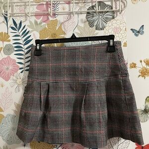 Medium V&X plaid flounce skirt with mini pleats